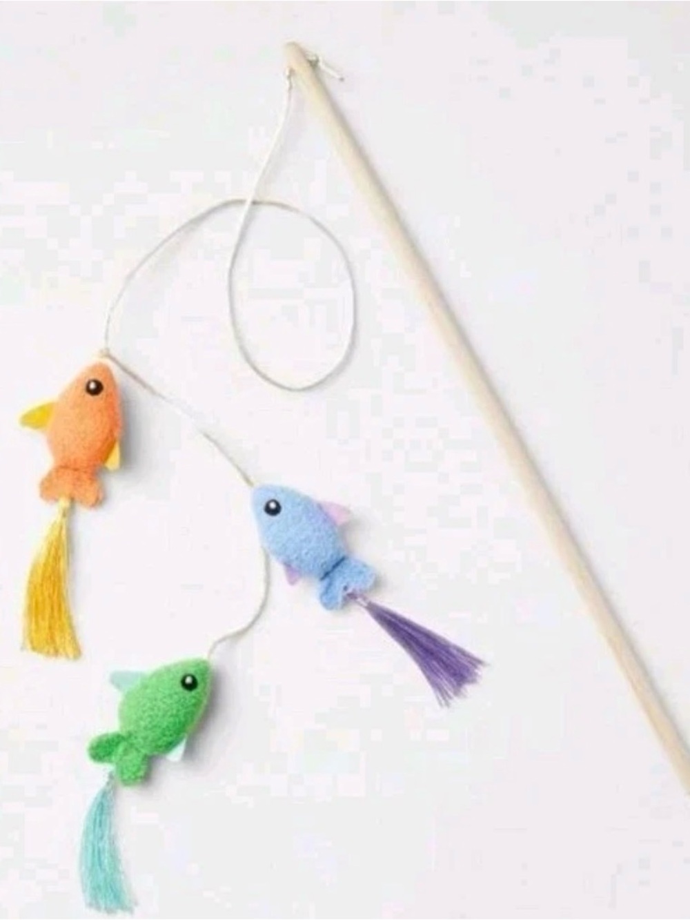 Interactive Cat Teaser Wand with Orange, Blue, and Green Fish Toys